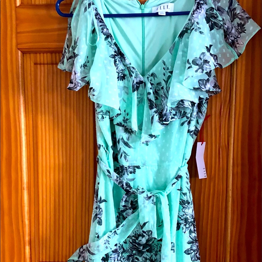 Elle dress